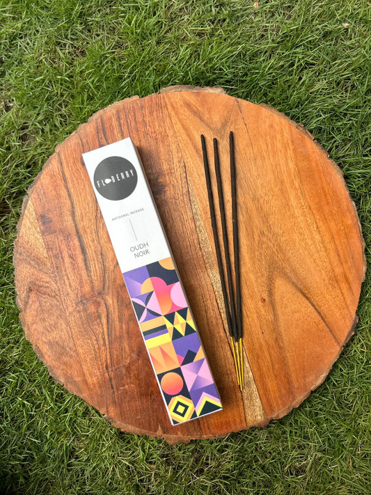 Oudh Noir Luxury Incense